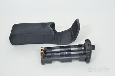 Adattatore per 6 batterie stilo per NIKON MB-D10
