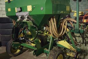 Seminatrice pneumatica 4mt cancellara