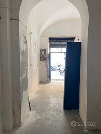 Deposito Una Luce Zona Viale XXsettembre/Via Caron