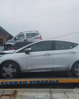 Ford Fiesta per ricambi