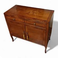 Credenze classiche su misura