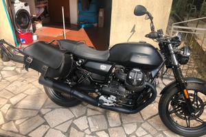 Moto guzzi v7 850