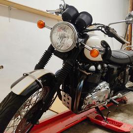 Triumph Bonneville T100 (2011) – Full Optional