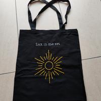 🌞 Borsa ricamata “Lux in me est” Sole stilizzato 
