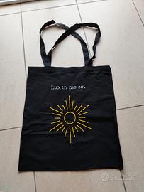 🌞 Borsa ricamata “Lux in me est” Sole stilizzato 