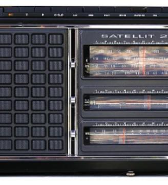 Grundig satellit 2100