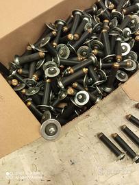 410 tasselli per fissaggio in gomma nuovi