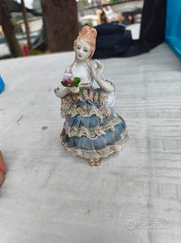 Statuina Dama Vintage Porcellana Royal Porzelan
