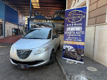 Lancia Ypsilon 1.2 69 CV 5 porte Elefantino