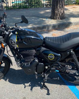 Royal Enfield HNTR 350
