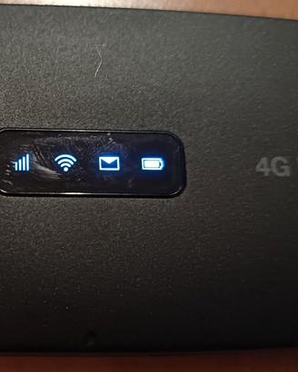 Router WI fi  e pinze x cavi