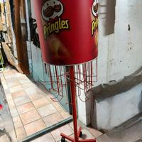 Espositire pringles