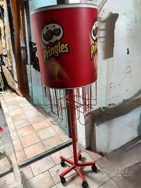 Espositire pringles