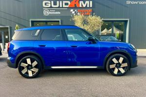 MINI Mini Countryman 2.0 48V D Favoured auto