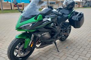 Kawasaki Ninja 1000 sx tourer
