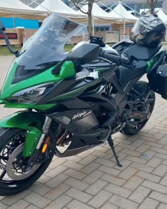 Kawasaki Ninja 1000 sx tourer
