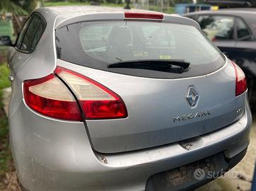 PORTELLONE POSTERIORE RENAULT Megane Serie PORTELL