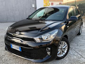 Kia Rio 1.2 BENZINA FULL OPT EURO6 2018 NEOPATENTA