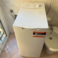 LAVATRICE INDESIT - CARICO DALL'ALTO
