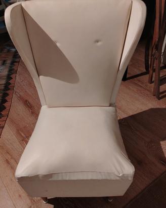 Poltrona bianca vintage