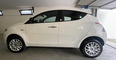 Lancia Ypsilon Gold 0.9 twinair 85cv Metano