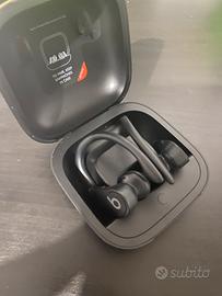 Powerbeats Pro di Beats by Dre