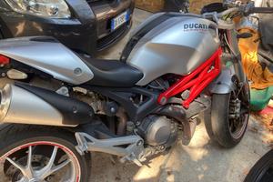 Ducati Monster 1100