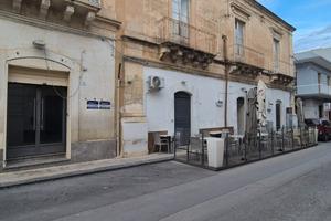 Locale in Via Giuseppe Mazzini 77, Centro, Avola