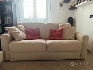 Divano letto quasi mai usato