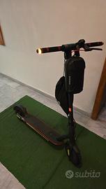 Monopattino Xiaomi pro 2