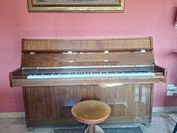 Pianoforte a muro SHIEKO