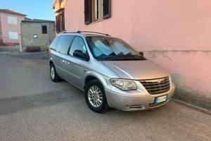 Chrysler Voyger 2.8 CRD