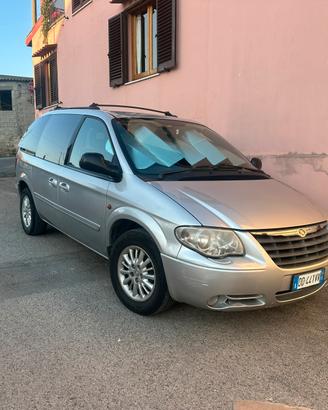 Chrysler Voyger 2.8 CRD