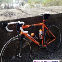 Bicicletta da corsa FRW alluminio/carbonio