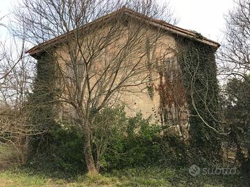 Rustico da ristrutturare