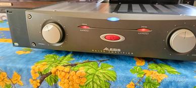 amplificatore Alesis RA150
