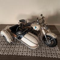 Modellino BMW