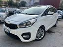 kia-carens-1-7-crdi-7-posti