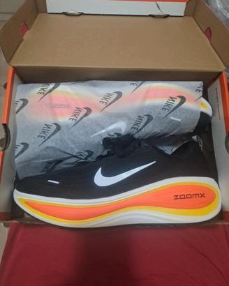 scarpe running nike  vomero plus run