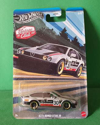 hot wheels Alfa Romeo GTV 6  3.0 Vintage Club