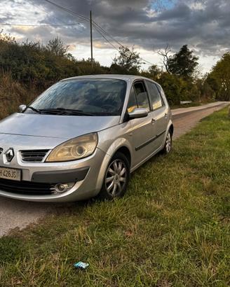 Renault scenic II -2007 1.9 dci -130 cv