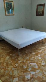 materasso e rete matrimoniale