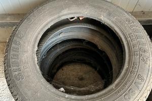 Gomme 125 R12  62S
