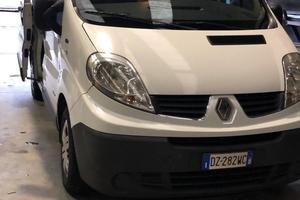 Renault trafic  2500 ice 84 kw leggi bene .