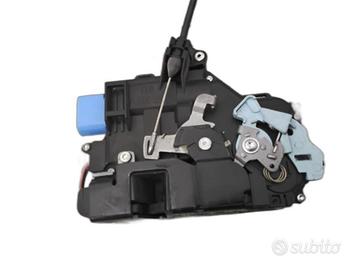 SERRATURA ANTERIORE DESTRA VOLKSWAGEN Touran 3° S