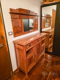 Splendido mobile antico  in legno massello