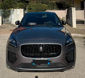 Jaguar E PACE