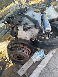 Motore land rover discovery 10P td5