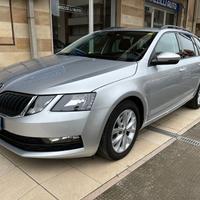 Skoda Octavia 1.6 TDI 115 CV DSG Wagon Executive