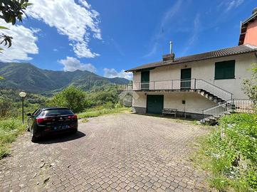 CASA SEMINDIPENDENTE A MOCONESI